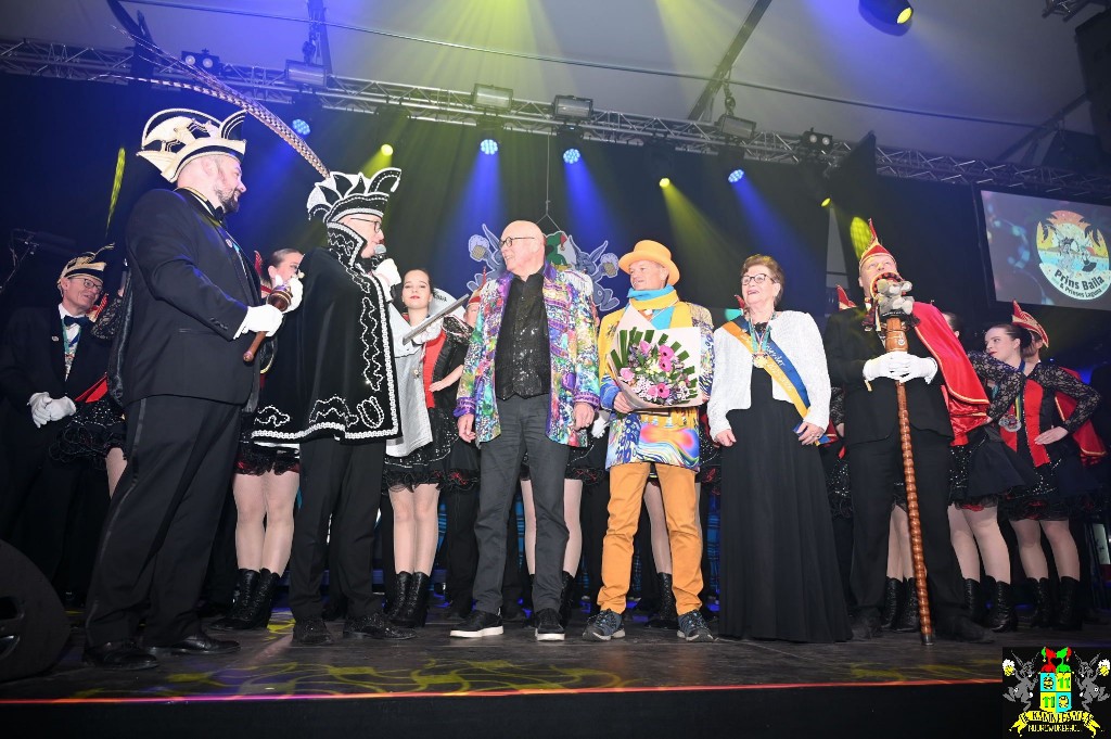 ../Images/Seniorencarnaval 2026 032.jpg